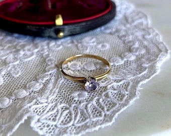 Vintage 10K Yellow Gold Pale Pink CZ Solitaire Ring - Size 7