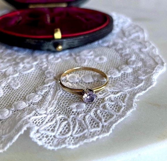 Vintage 10K Yellow Gold Pale Pink CZ Solitaire Ring - Size 7