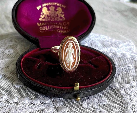 Ethereal vintage Victorian Revival solid 14K Gold genuine dancing Maiden carved Conch Shell ornate size 8 Statement Ring
