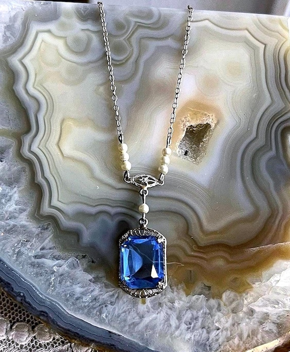 Antique Edwardian Rhodium Filigree Necklace: Blue Paste Stone & Seed Pearl