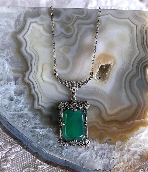 Stately vintage Art Deco Sterling Silver faceted Chrysoprase Marcasite accented hallmarked Lavaliere Necklace