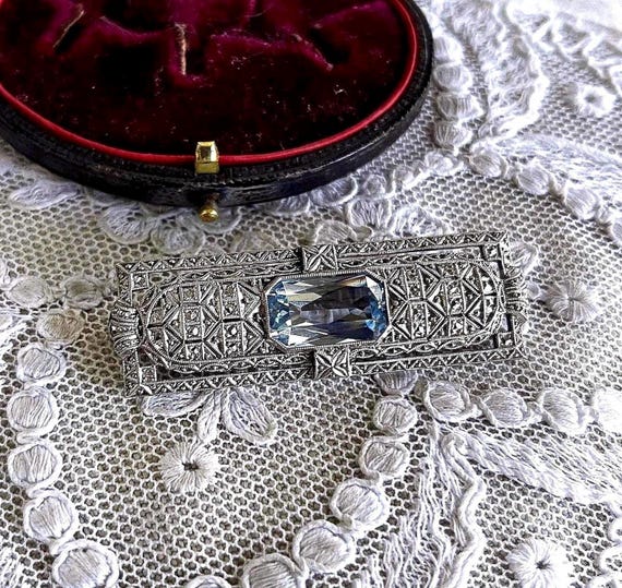 Vintage Art Deco Germany 835 Silver Aquamarine blue Spinel exquisite hallmarked filigree Statement Brooch