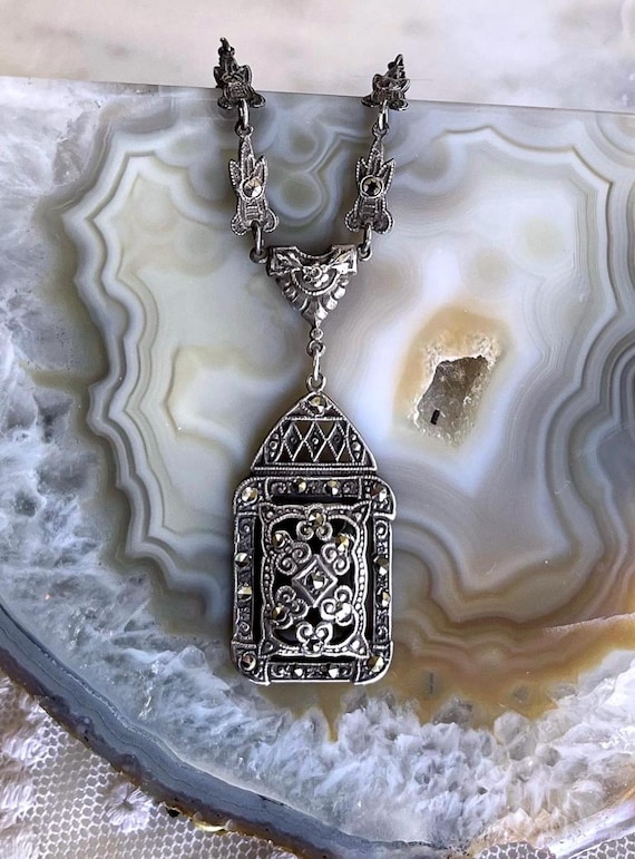 Vintage Art Deco Marcasite Sterling Silver hallmarked Lavaliere Necklace