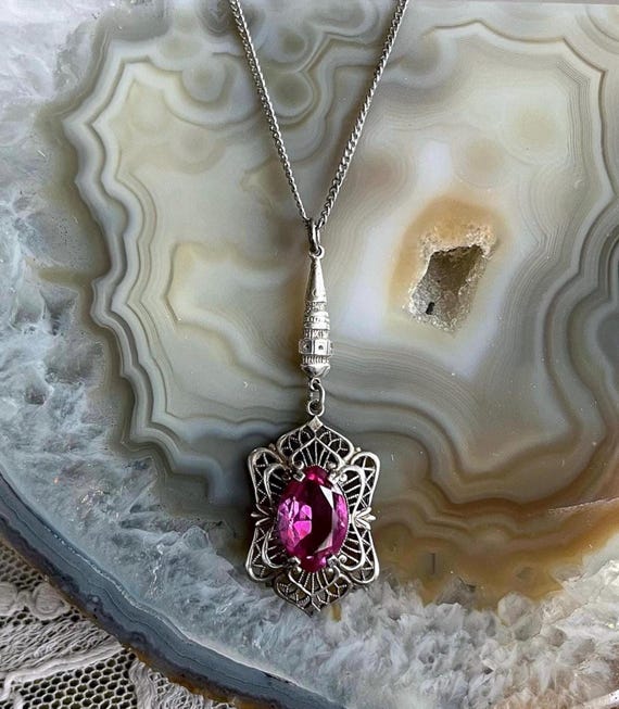 Antique Late Edwardian 1910s Rhodium Plated filigree brilliant Bright Pink Paste Stone accented delicate Pendant Necklace