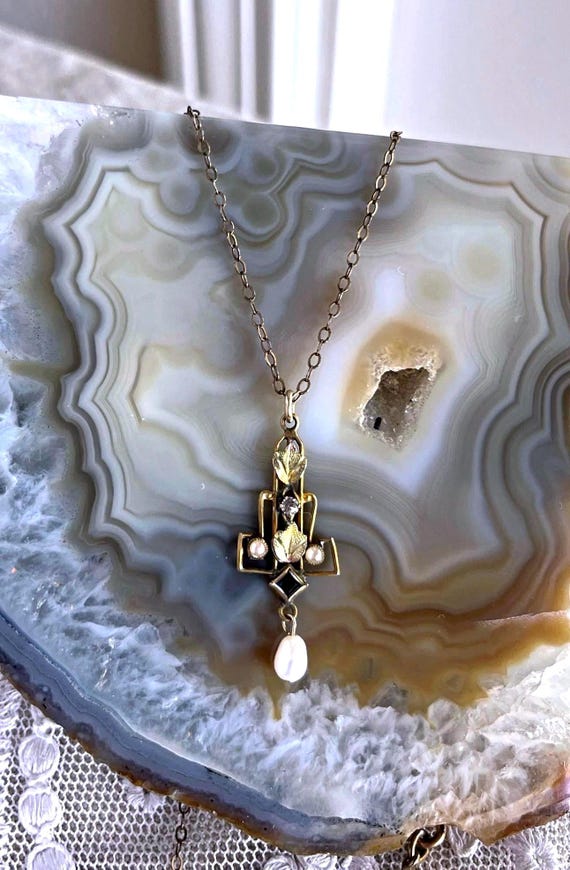 Antique Edwardian Pinchbeck Pendant Necklace: Diamond, Sapphire & Seed Pearl