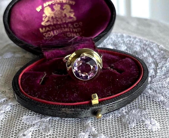 Vintage Mid Century 8K Yellow Gold Genuine Amethyst size 6 hallmarked Cocktail Ring