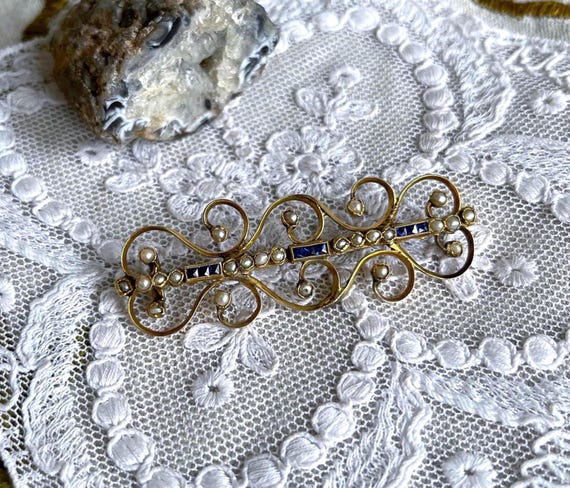 Fine antique Late Victorian Era Gold filled Pinchbeck genuine Seed Pearl faceted Sapphire Blue Paste Stone accented statement Brooch