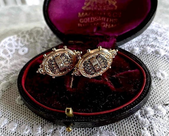 Antique Victorian Taille d’Epargne Gold Filled Pinchbeck genuine Seed Pearl enamel Scroll Work timeless Screw Back Dangle Earrings