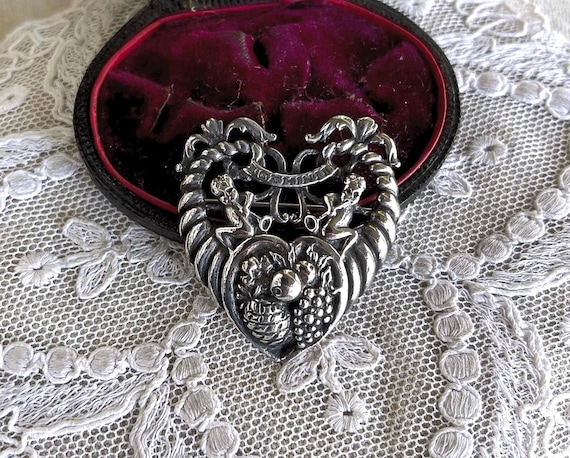 Vintage Cini Sterling Silver Gemini Brooch: Renaissance Revival Cherub Heart