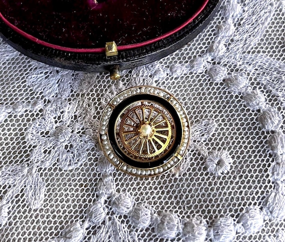 Victorian Revival 10K Gold Seed Pearl Brooch: Enamel Lapel Pin