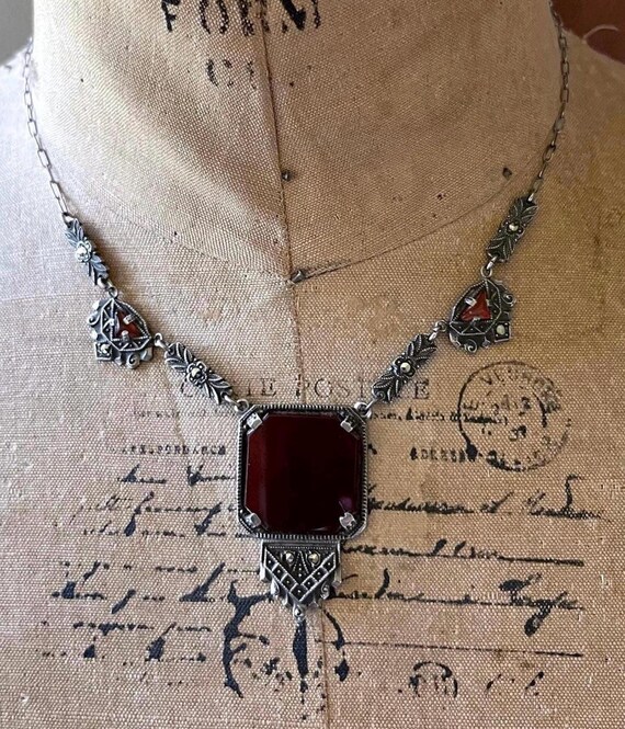 Antique Art Deco 1910s-20s Sterling Silver genuine Carnelian Chalcedony faceted Marcasite accented hallmarked Collar Necklace