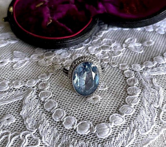 1930s Art Deco 10K White Gold Blue Spinel Cocktail Ring - Size 7