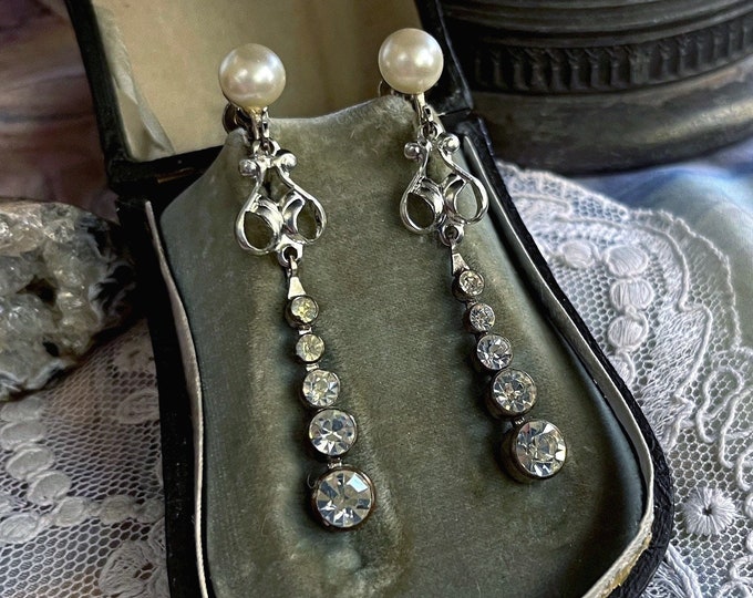 RESERVED!1920s Art Deco brilliant faceted Diamond Paste Stone accented Rhodium plated romantic screw back Drop Earrings