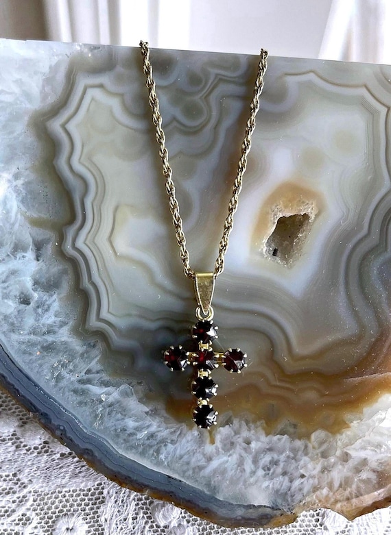 Vintage Bohemian Revival Rose Cut Garnet Cross Pendant, 835 Silver Necklace