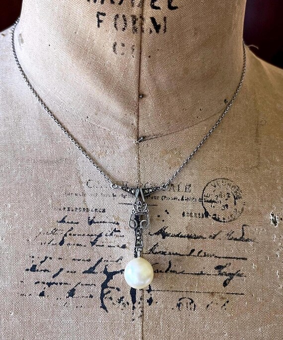 Vintage Art Deco 1930s Sterling Silver faceted Marcasite Glass Pearl accented lovely hallmarked Lavaliere Necklace