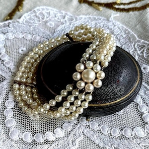Sophisticated vintage Germany 935 Silver Gold Rolled luminous Majorica Glass Pearl accented gorgeous hallmarked Link Bracelet