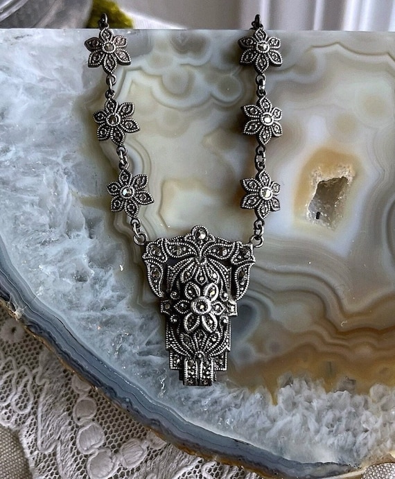 Stunning antique Edwardian 1910s Sterling Silver brilliant faceted Marcasite accented exquisite signed Bib Necklace