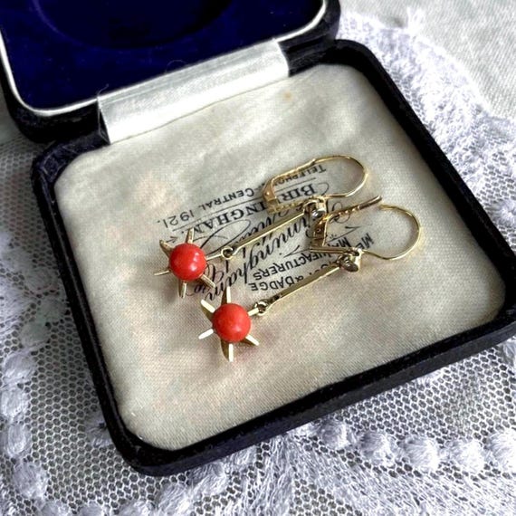Unique vintage 12K Yellow Gold bright Coral Faceted Spinel accented beautiful Starburst lever back Drop Earrings