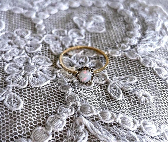 14k Gold Opal Solitaire Stacking Ring, Vintage Claw Prong Setting