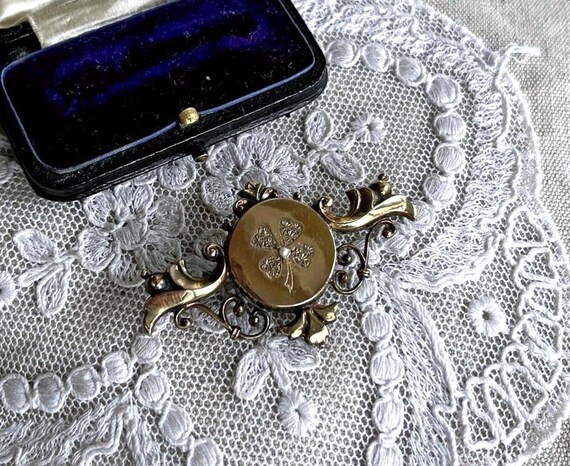 Beautiful antique Victorian 830 Old European Silver Gold Rolled genuine Seed Pearl accented lovely hallmarked Statement Brooch