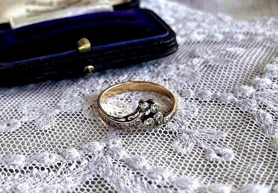 Vintage 9K Yellow Gold Moissanite Cocktail Ring - Size 7.5