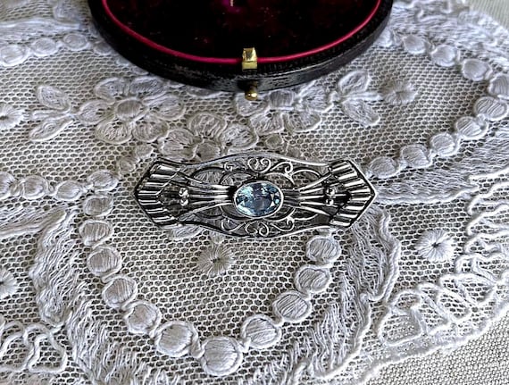 Art Deco Sterling Silver genuine Blue Topaz gemstone vintage Lapel Brooch