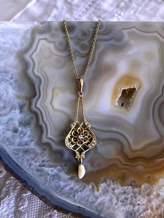 Victorian 10K Gold Filigree genuine Seed Pearl & Diamond hallmarked Pendant Necklace