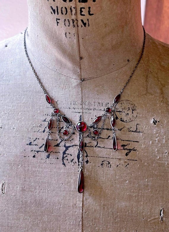 Antique Victorian Pinchbeck Rose Cut Garnet Czech Glass Festoon Necklace