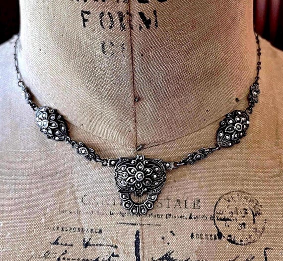Vintage Art Deco Sterling Silver Marcasite Bib Choker Necklace
