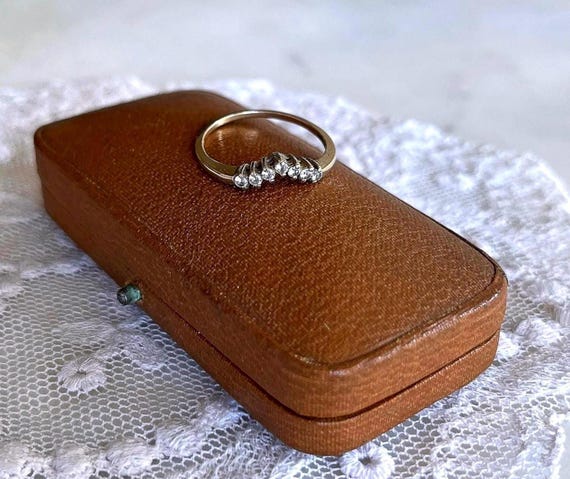 Sparkling vintage 10K Yellow Gold brilliant genuine Diamond accented hallmarked size 7 Stacking Ring