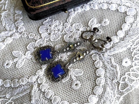 Gorgeous antique Edwardian 1910s Sterling Silver genuine Blue Chalcedony faceted Marcasite Crystal accented screw back Drop Earrings