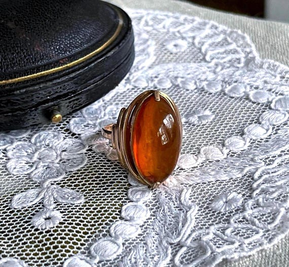 Vintage 14K Rose Gold Amber Cabochon Cocktail Ring - Size 6.75