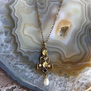 Antique 1910s Edwardian Pinchbeck Gold Filled genuine Diamond faceted Sapphire Seed Pearl accented delicate Pendant Necklace