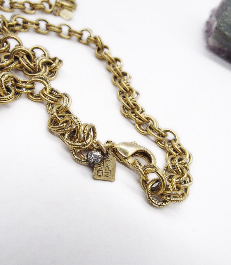 Vintage John Wind of Maximal Art retired gold tone double loop chain Red glass circle Bird accented pendant signed necklace bracelet set