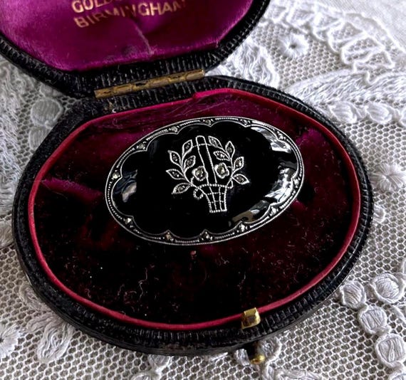 Antique Art Deco Swedish Import 800 silver genuine Onyx faceted Marcasite accented hallmarked Lapel Brooch