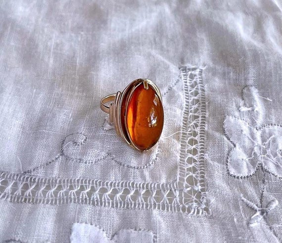 Vintage 14K Rose Gold Amber Cabochon Cocktail Ring - Size 6.75