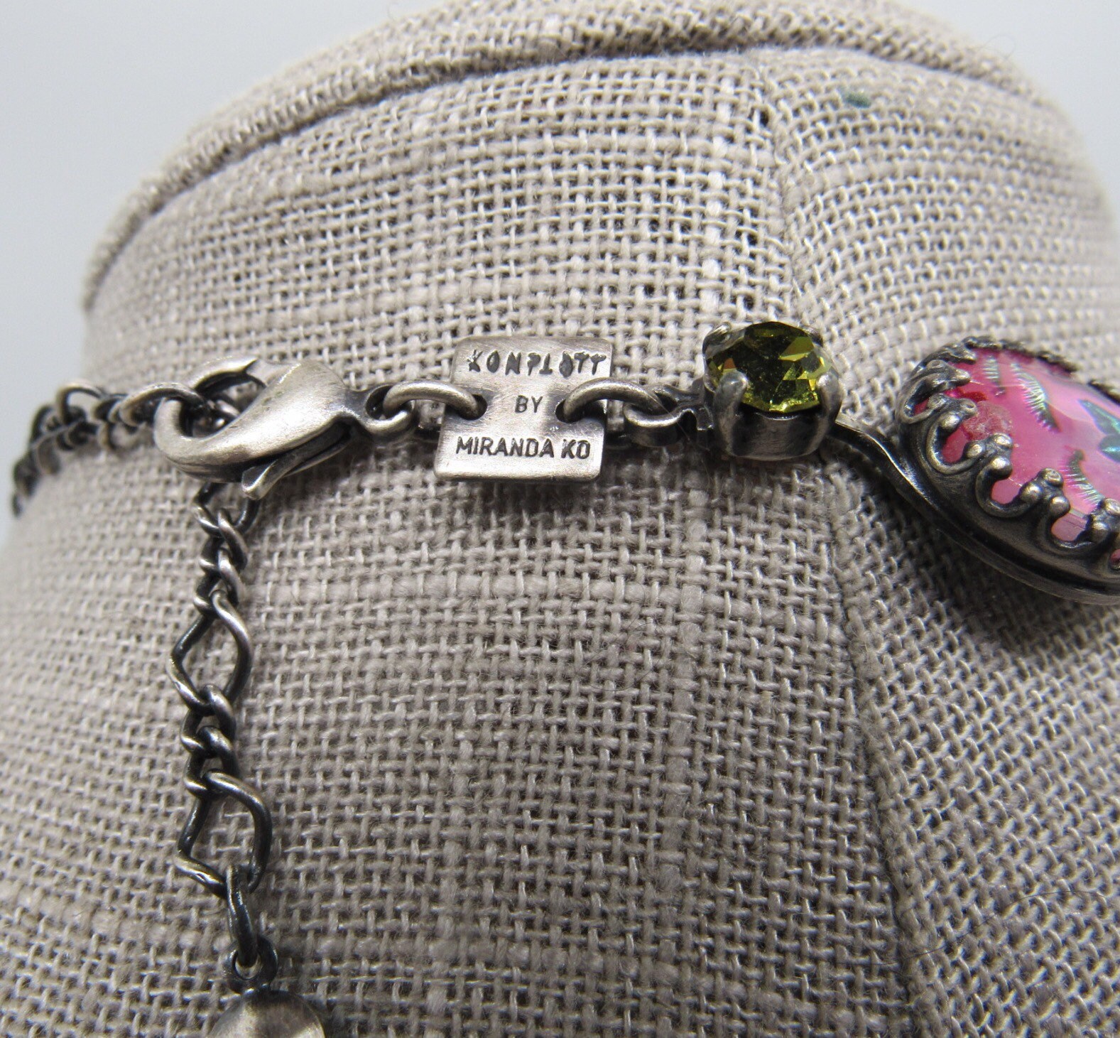 注目のブランド Rare RESERVED vintage tone silver KO Miranda by Konplott ネックレス・ペンダント