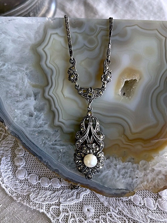 Gorgeous vintage Swedish Art Deco Sterling Silver luminous genuine Cultured Pearl faceted Marcasite accented stamped Y Necklace
