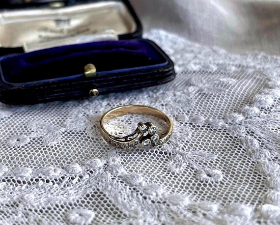 Sparkling Vintage solid 9K Yellow Gold Brilliant genuine Moissanite gemstone accented charming size 7.5 hallmarked Cocktail Ring