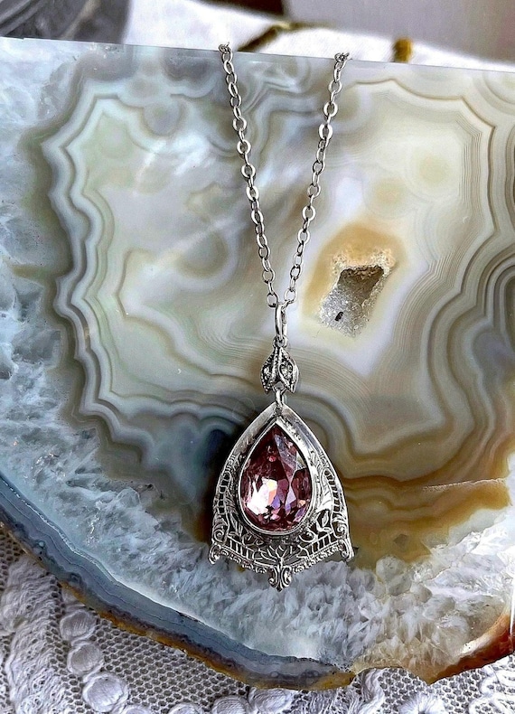Antique Edwardian Belle Époque delicate Sterling Rhodium Plated filigree faceted Rose Pink Paste accented hallmarked Pendant Necklace