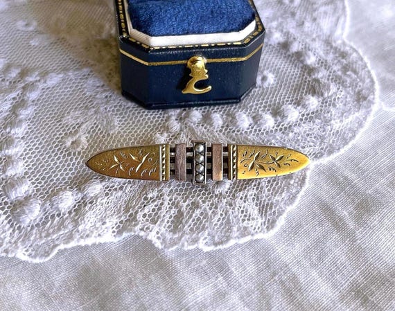 Victorian 9k Gold Seed Pearl Brooch: Ornate Antique Jewelry