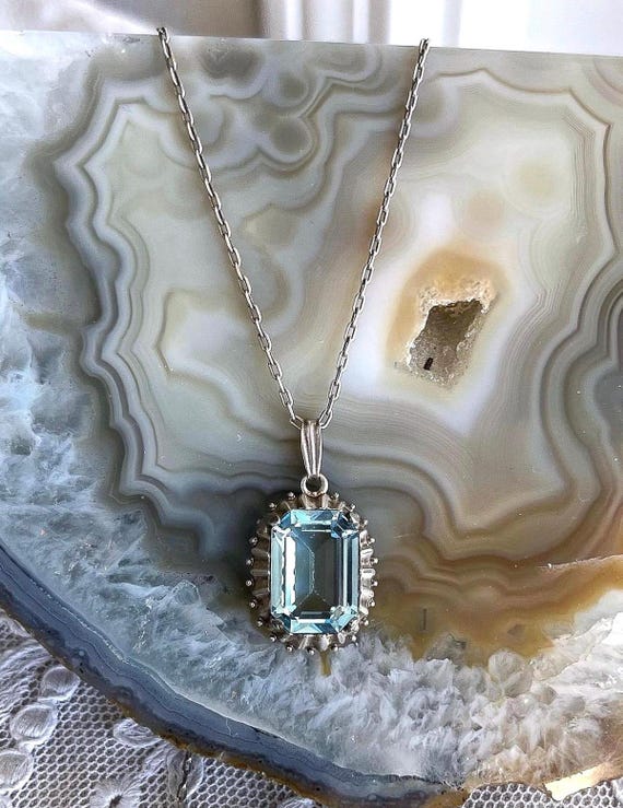 Elegant vintage Mid Century Germany Sterling Silver brilliant sparkling faceted Corn Flower Blue Paste Stone accented Pendant Necklace
