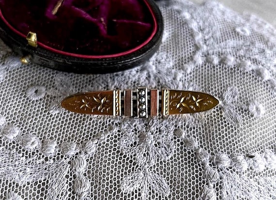 Victorian 9k Gold Seed Pearl Brooch: Ornate Antique Jewelry