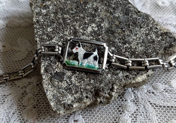 Adorable vintage 1930s Sterling Silver Scottie Dog Enamel accented lovely stamped Link Bracelet