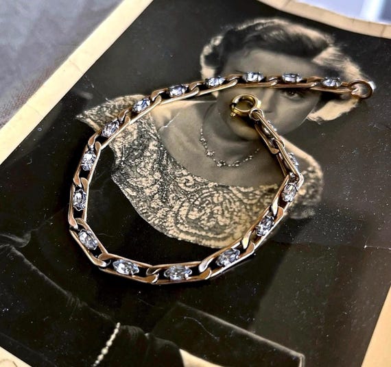 Stunning vintage Krementz solid 12K Yellow Gold brilliant faceted White Sapphire delicate hallmarked fancy link Bracelet