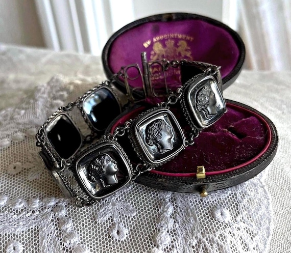 Antique Victorian 1800s Sterling luminous Obsidian bezel set Cameo Mourning Link Bracelet