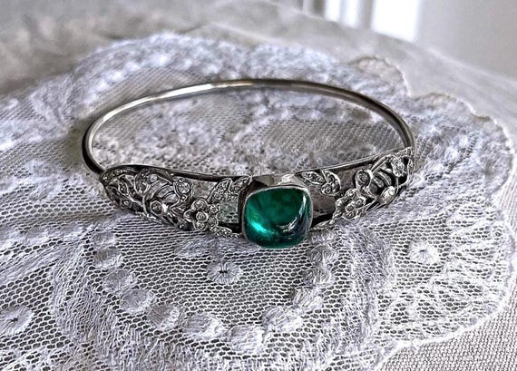 Rare antique 1908 Art Nouveau Sterling Silver Green Sugar Loaf and White Paste stone hallmarked Bangle Bracelet