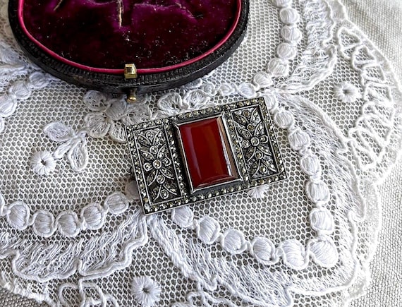 Vintage 1930s Art Deco Sterling Silver Carnelian Marcasite Brooch