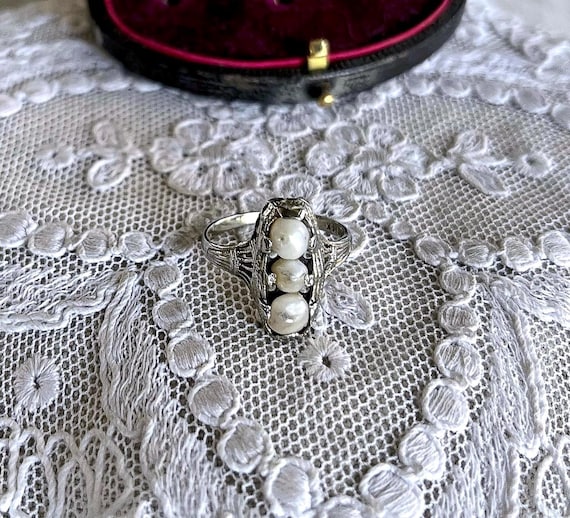 Antique Edwardian 14K White Gold Pearl Ring - Size 6