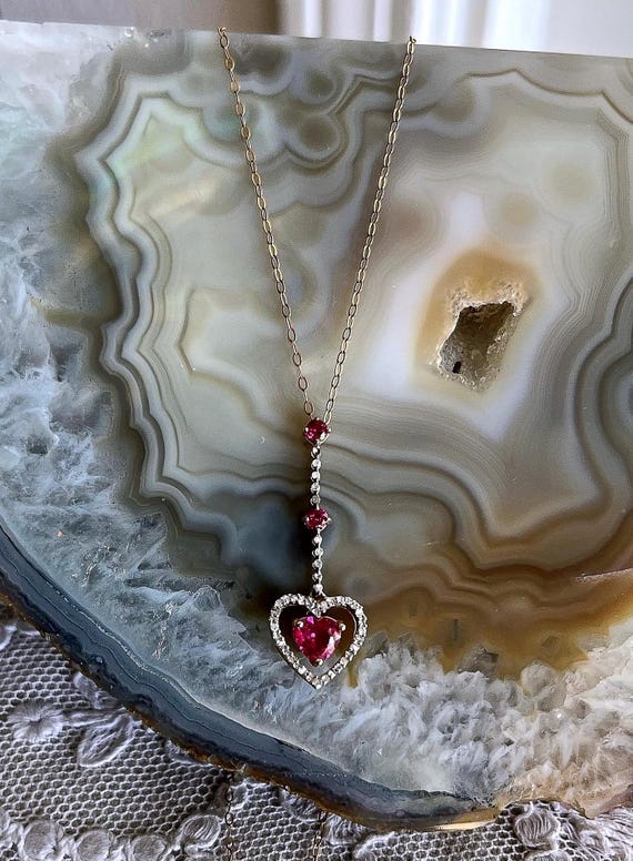 Romantic vintage genuine faceted Diamond & Ruby delicate 10k Gold stamped dainty Pendant Necklace